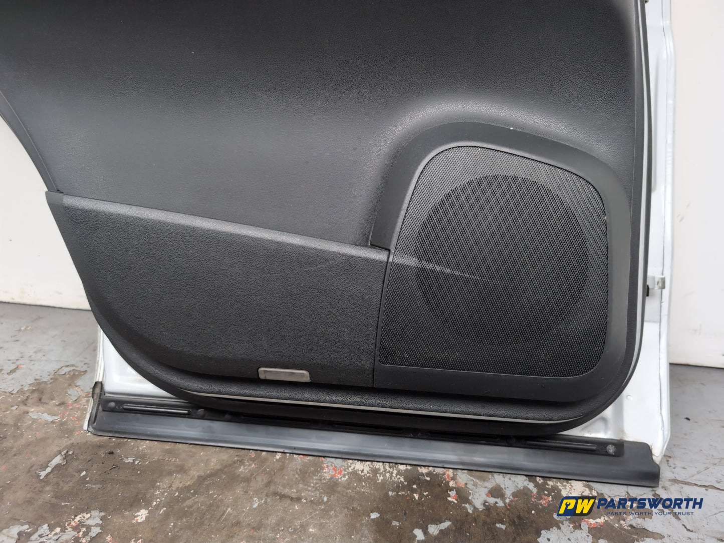 Door Rear LH 13