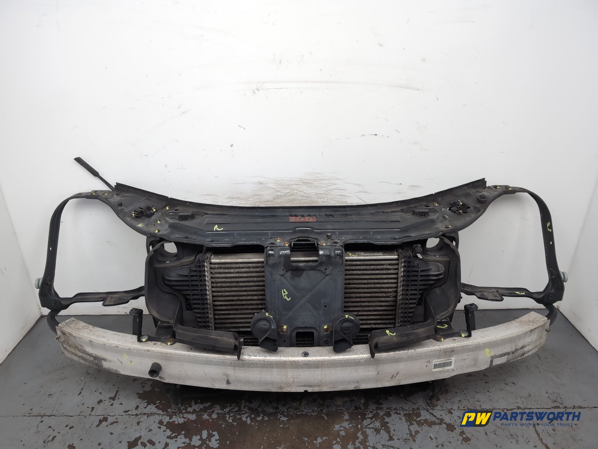 Mercedes R320 R-Class W251 3.0l Diesel Radiator Slam Panel Pack 2006-2010