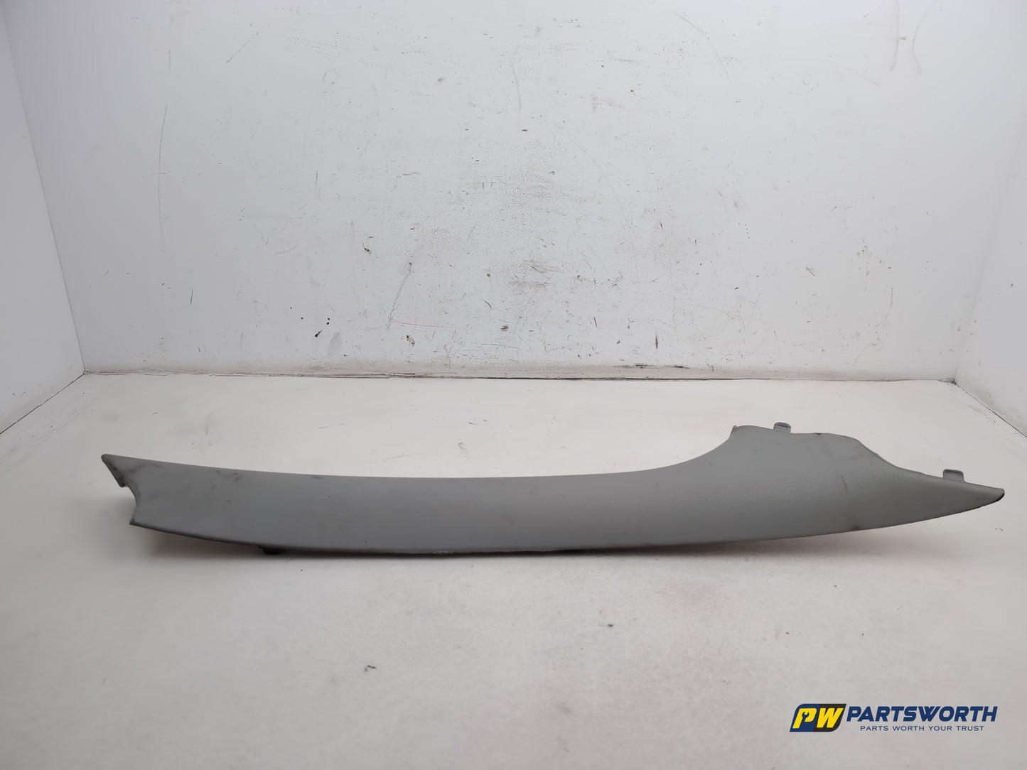 Mercedes R320 R-Class W251 Passenger Side Lh A Pillar Trim A2516902025 2006-2013 - photo 8