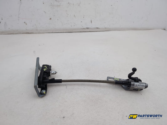 Mercedes R320 R-Class W251 Left Rear Quarter Window Motor Actuator A2518201942