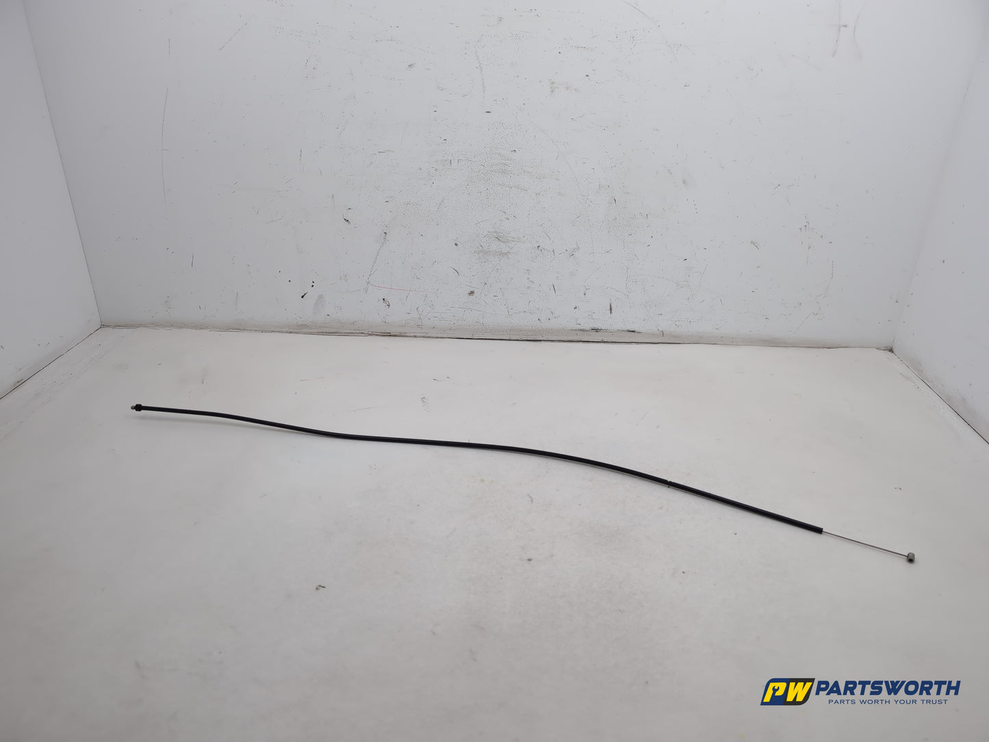 Mercedes R320 R-Class W251 Bonnet Release Cable A2518800259 2006-2013