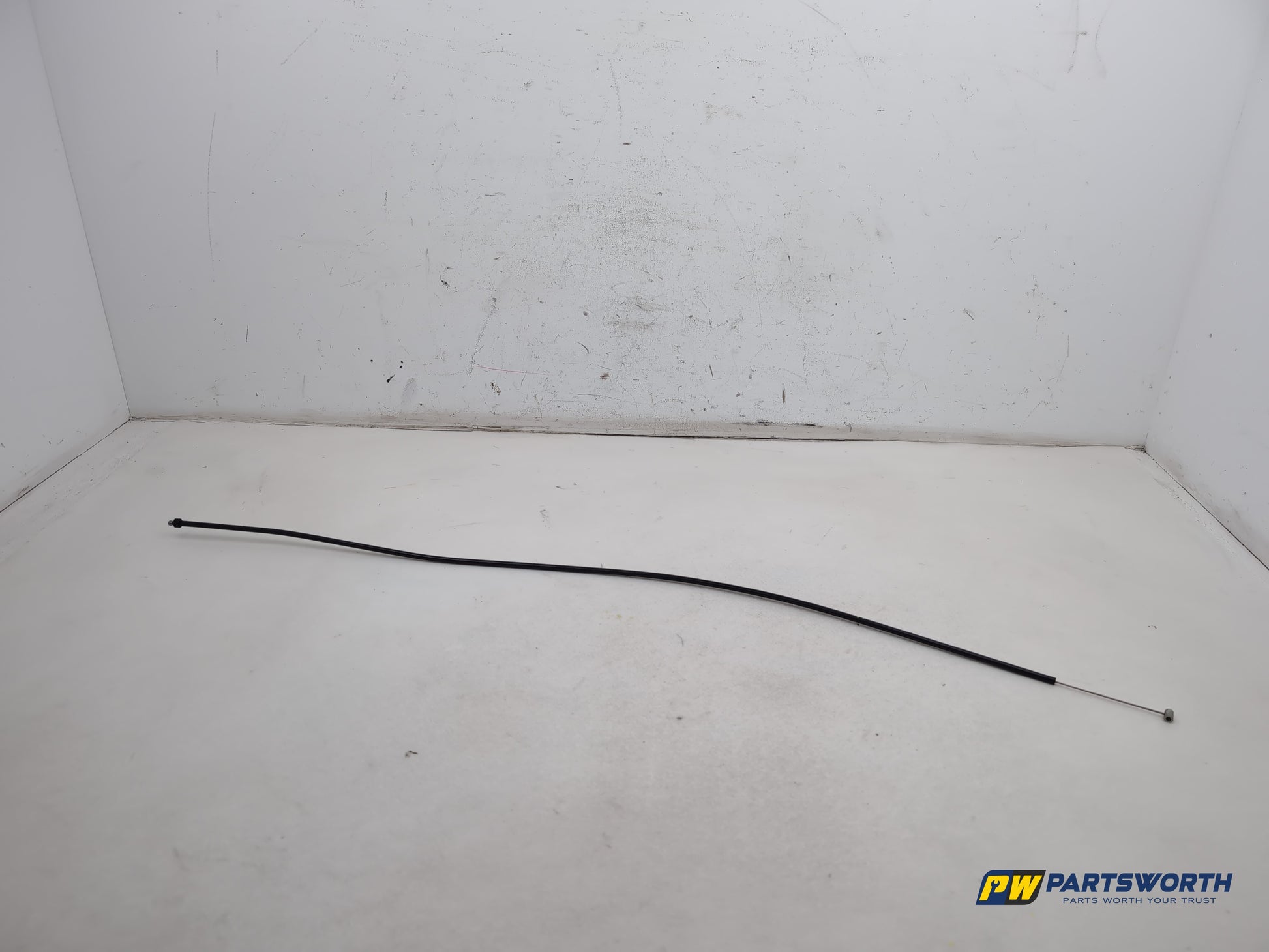 Mercedes R320 R-Class W251 Bonnet Release Cable A2518800259 2006-2013
