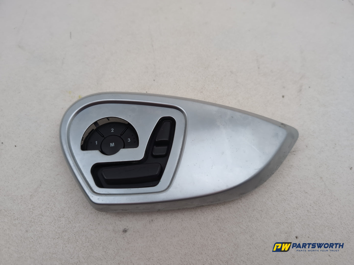 Mercedes R320 R-Class W251 Seat Control Switch Passenger A1648704310 2006-2013
