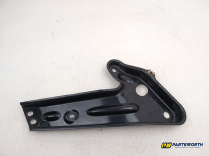 Mercedes R320 R-Class W251 Front Crossmember Bracket Left Side A2516280514 - photo 7