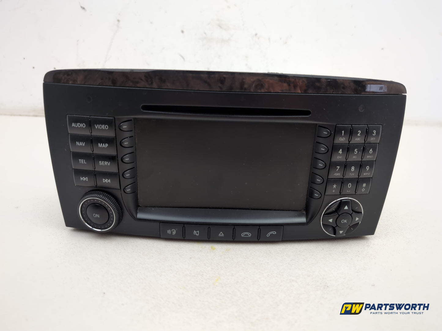 Mercedes R320 R-Class W251 Radio Cd Player Sat Nav Unit A2518703489 2006-2013