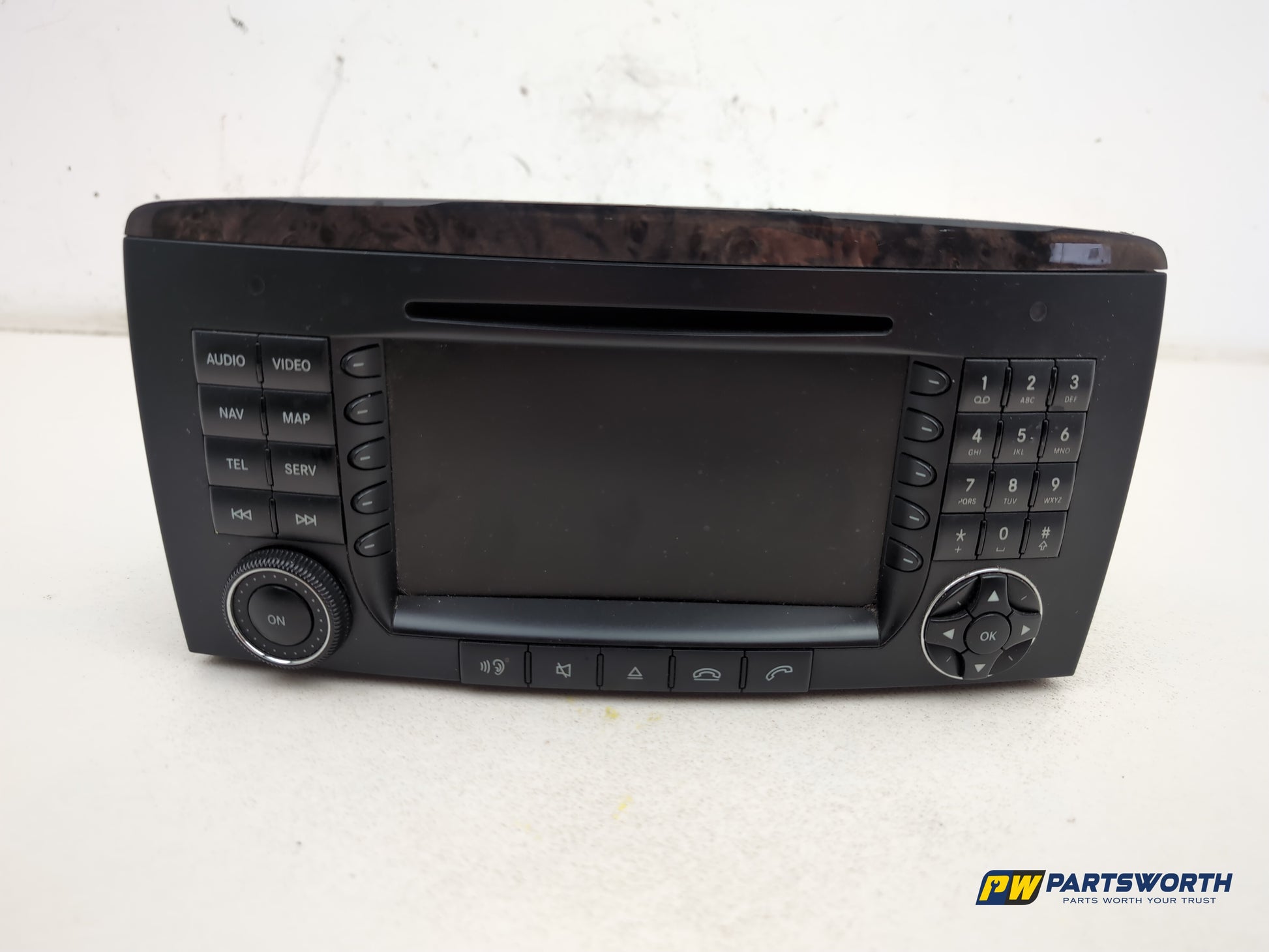 Mercedes R320 R-Class W251 Radio Cd Player Sat Nav Unit A2518703489 2006-2013
