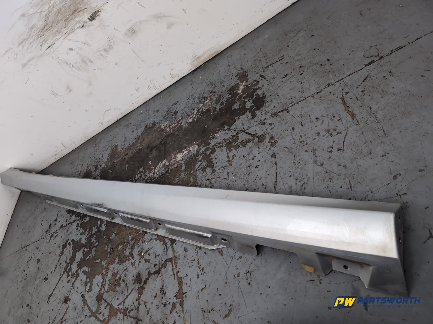 Mercedes R320 R-Class W251 Mpv Side Skirt Lh Passenger Side Silver C775 - photo 6