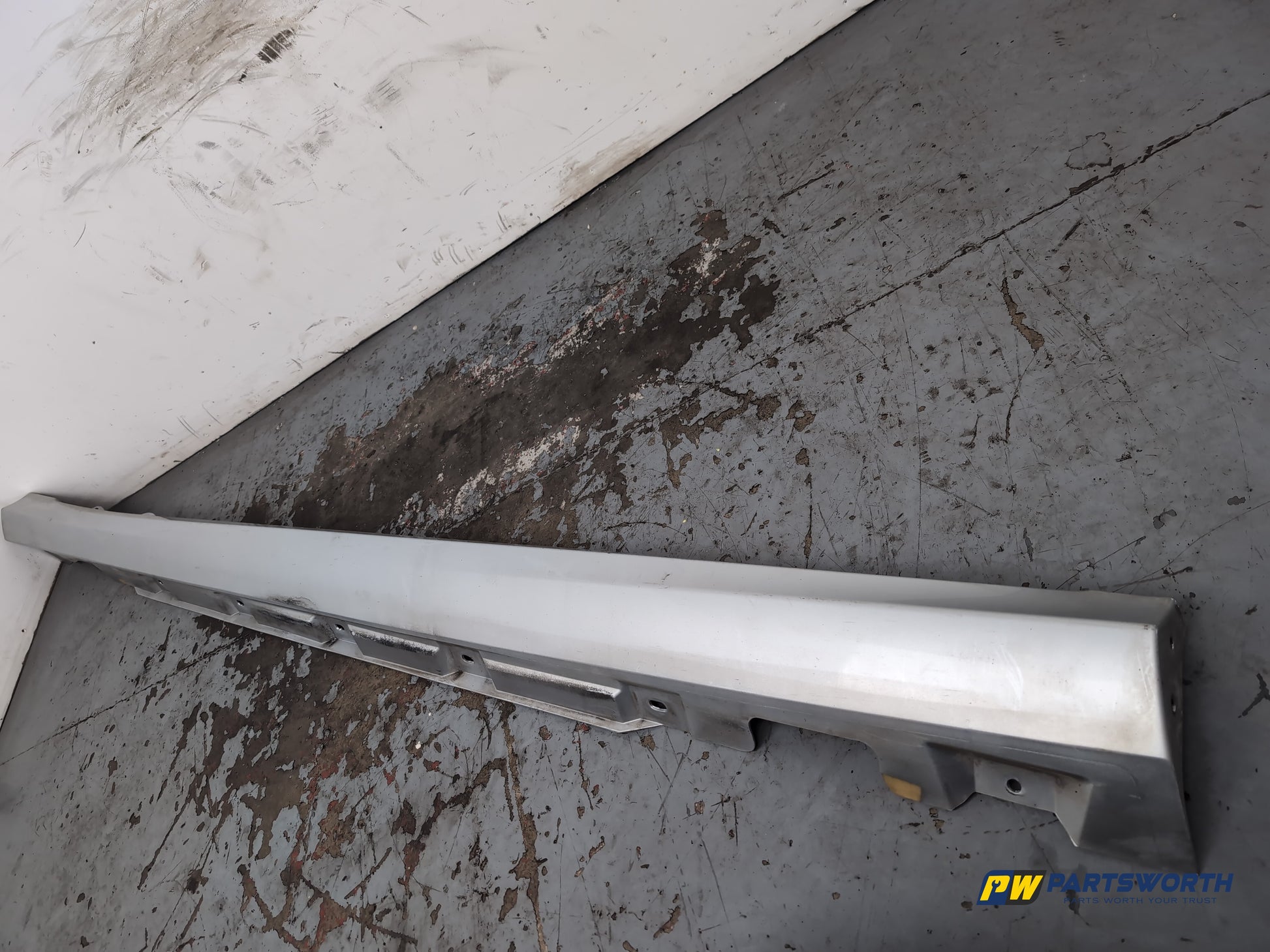 Mercedes R320 R-Class W251 Mpv Side Skirt Lh Passenger Side Silver C775 - photo 6