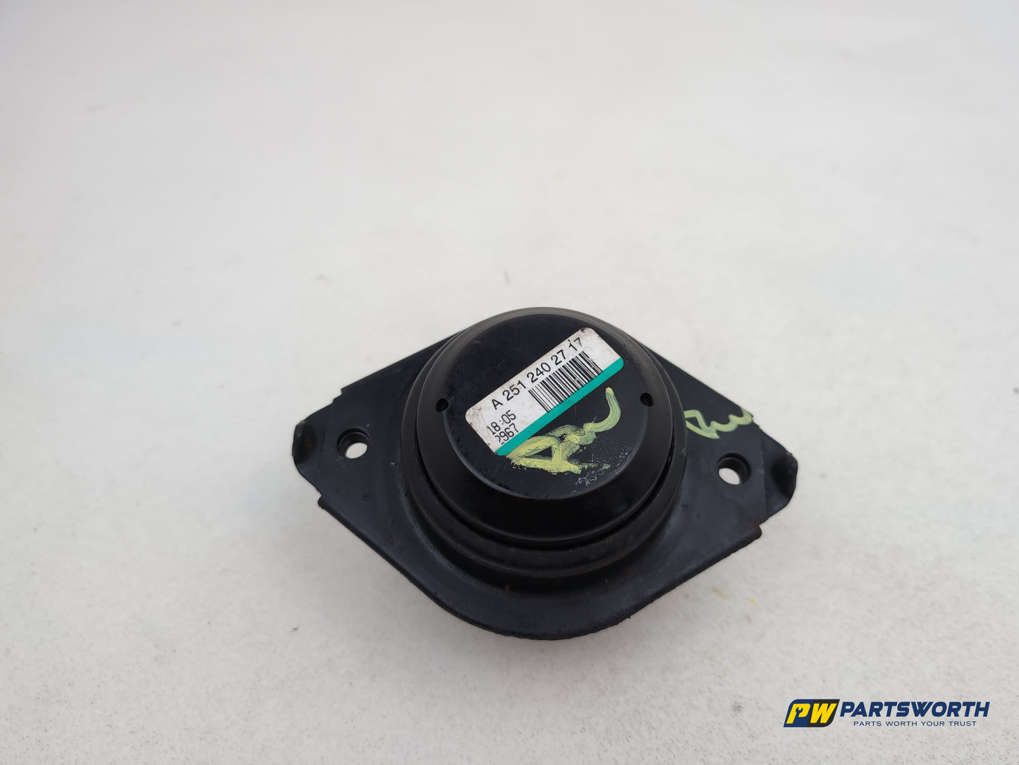 Mercedes R320 R-Class W251 3.0l Diesel Engine Mount A2512402717 2006-2013