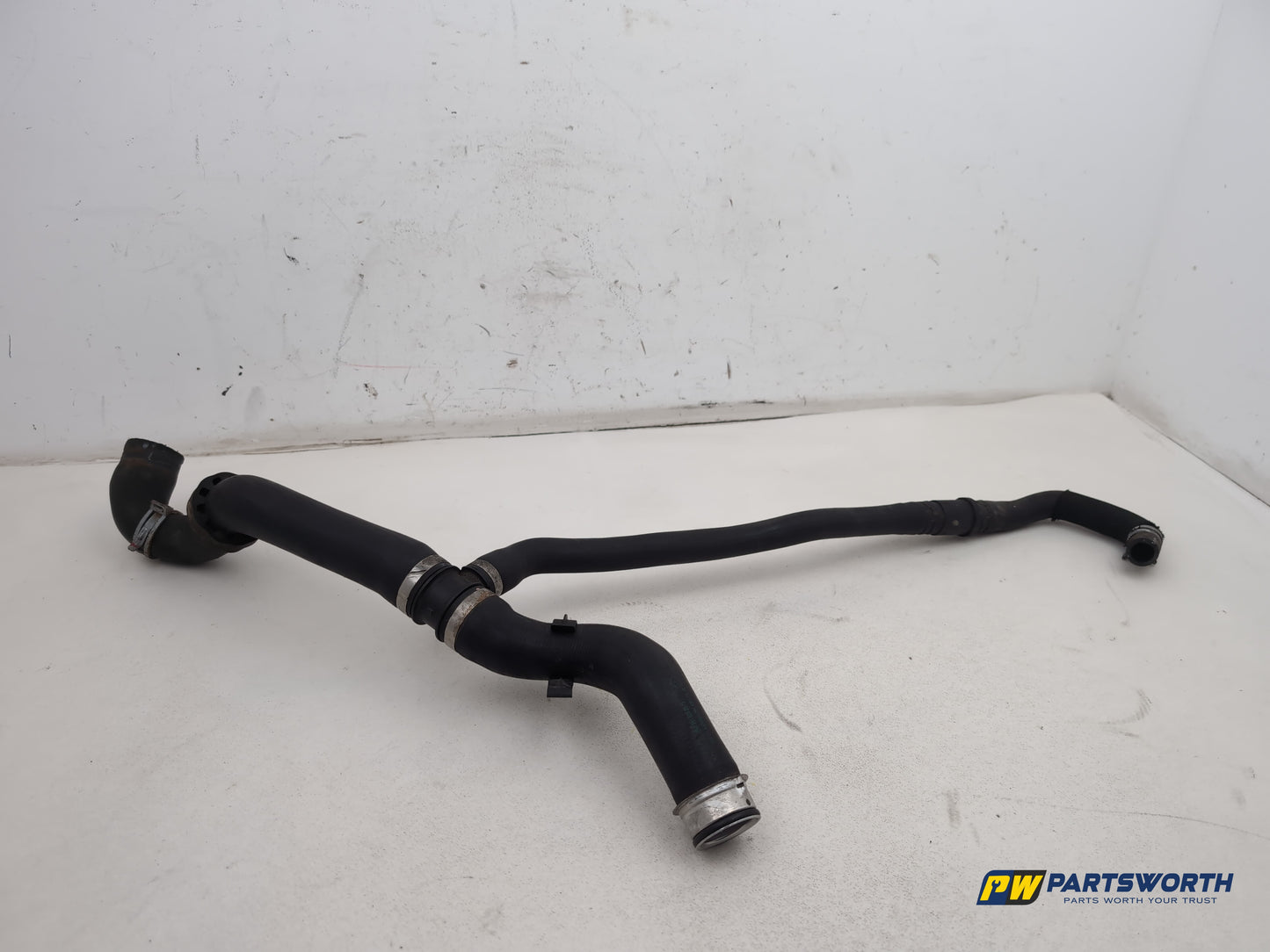 Mercedes R320 R-Class W251 3.0l Diesel Coolant Hose Pipe Lines 2006-2013