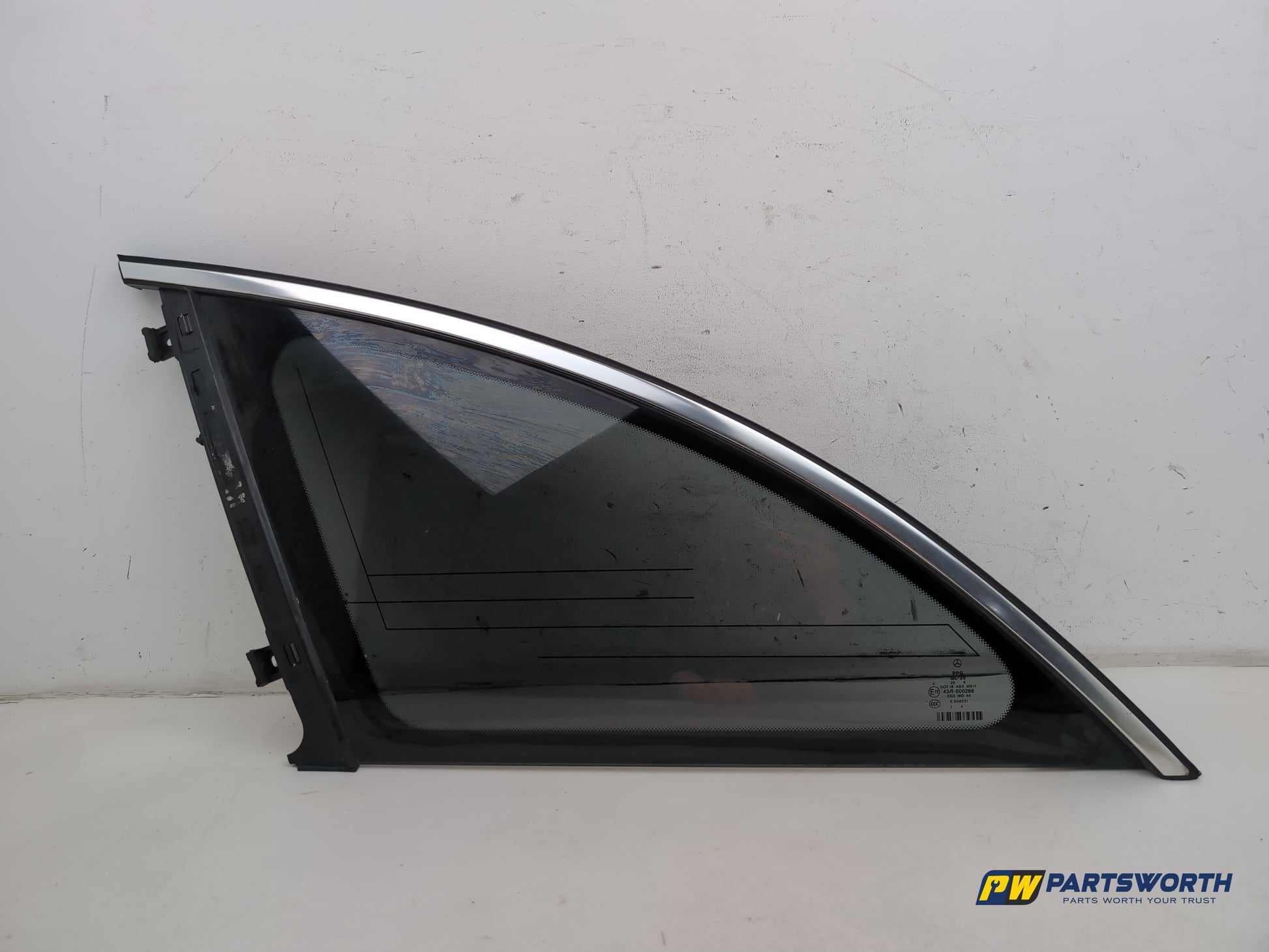 Mercedes R320 R-Class W251 Door Glass Quarter Rear Lh Passenger Side 2006-2013