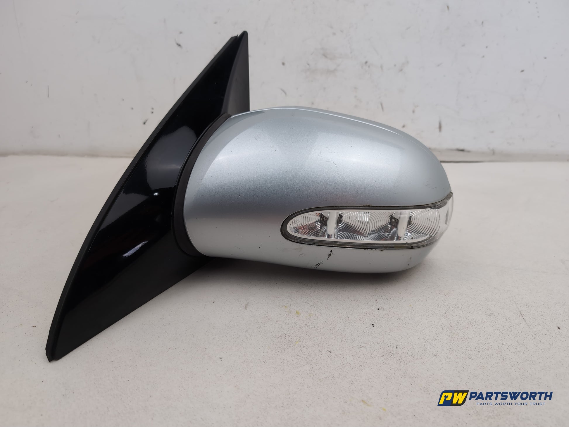 Mercedes R320 R-Class W251 Door Mirror Lh Passenger Silver C775 2006-2010