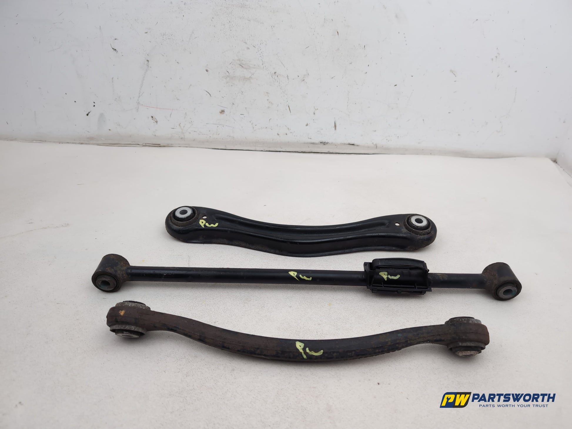 Mercedes R320 R-Class W251 Rear Suspension Control Arms Set Left 2006-2013