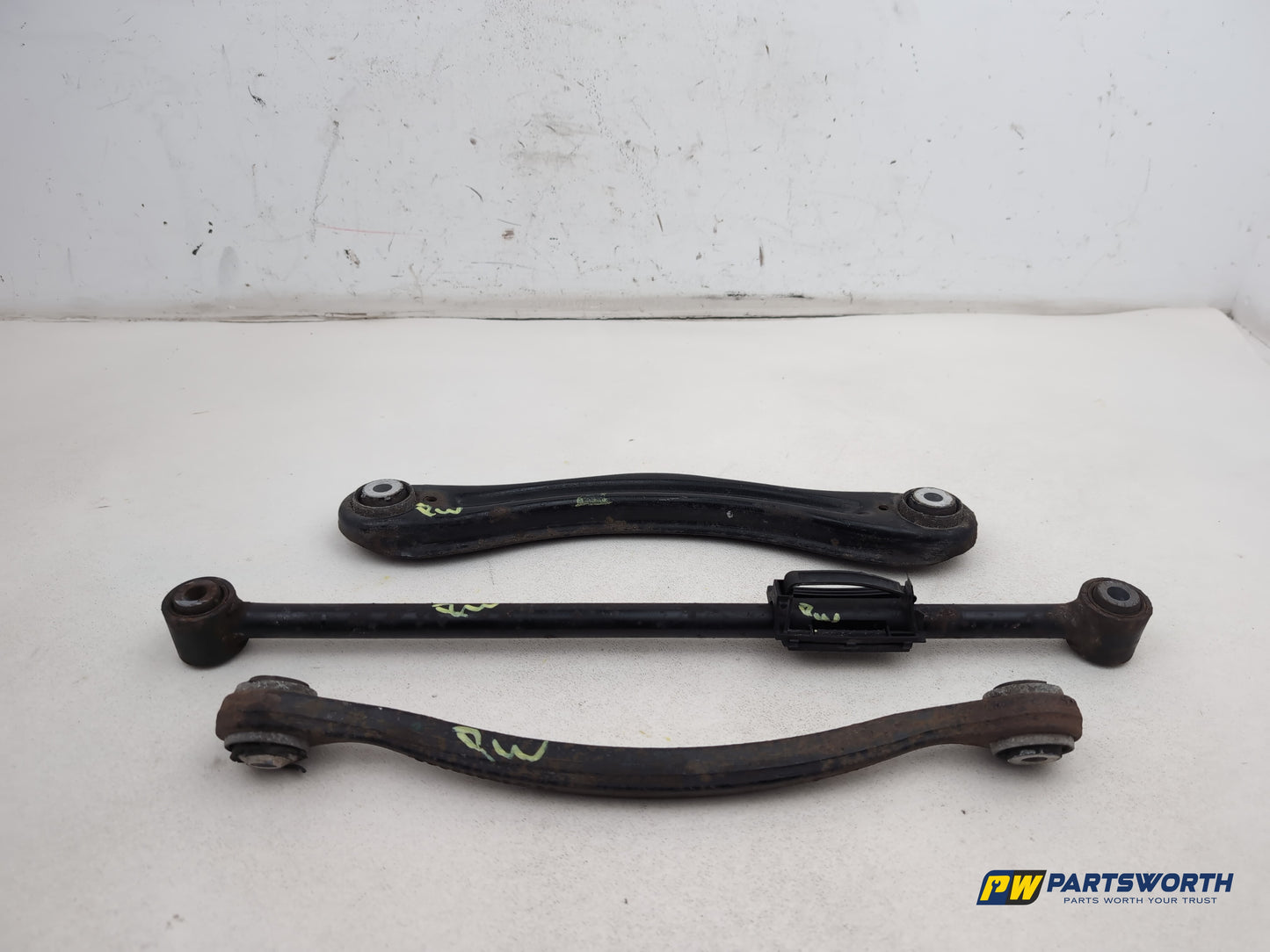 Mercedes R320 R-Class W251 Rear Suspension Control Arms Set Right 2006-2013 - photo 7