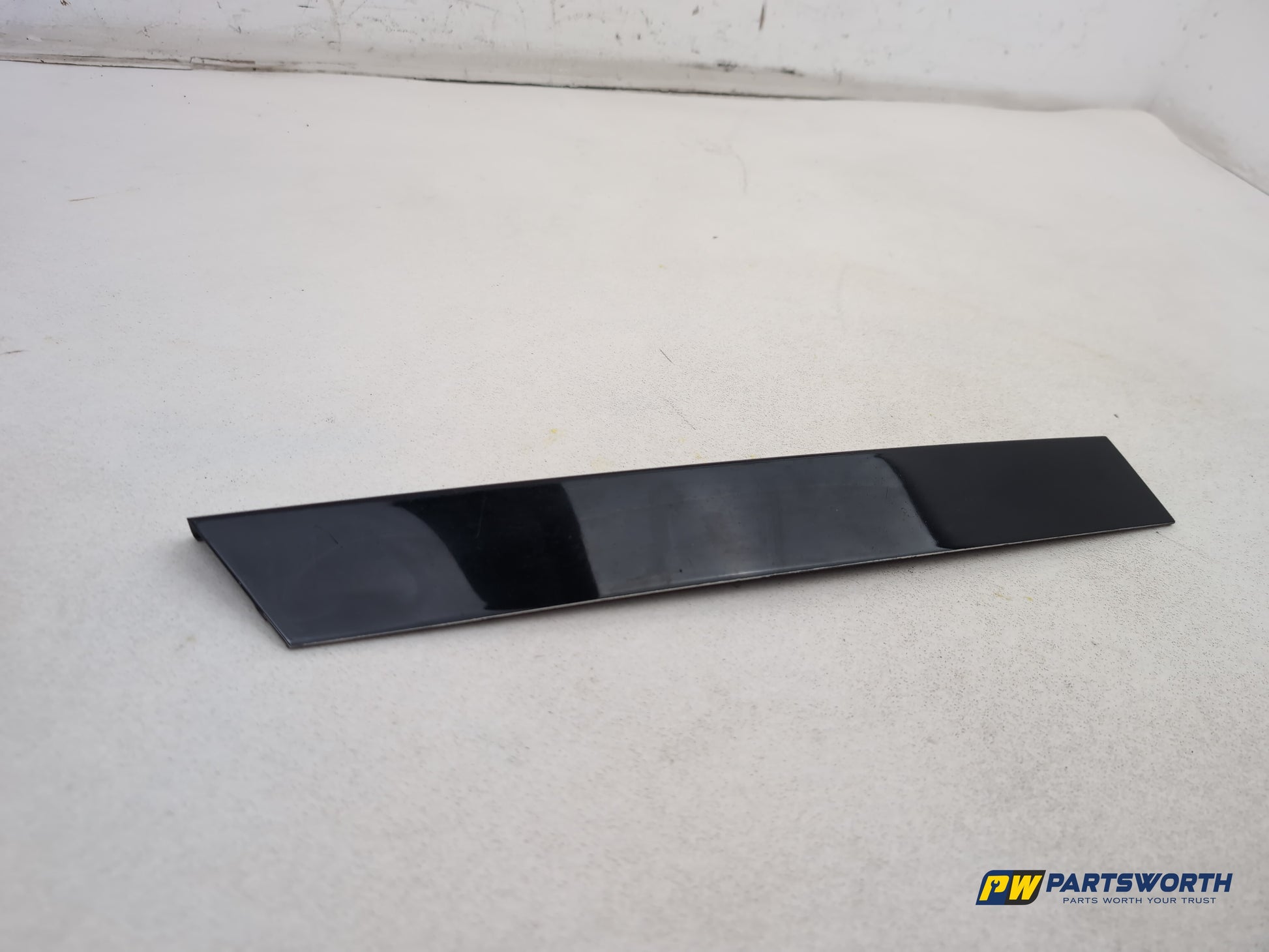 Mercedes R320 R-Class W251 Door Trim Passenger Side Rear 2006-2013 - photo 7