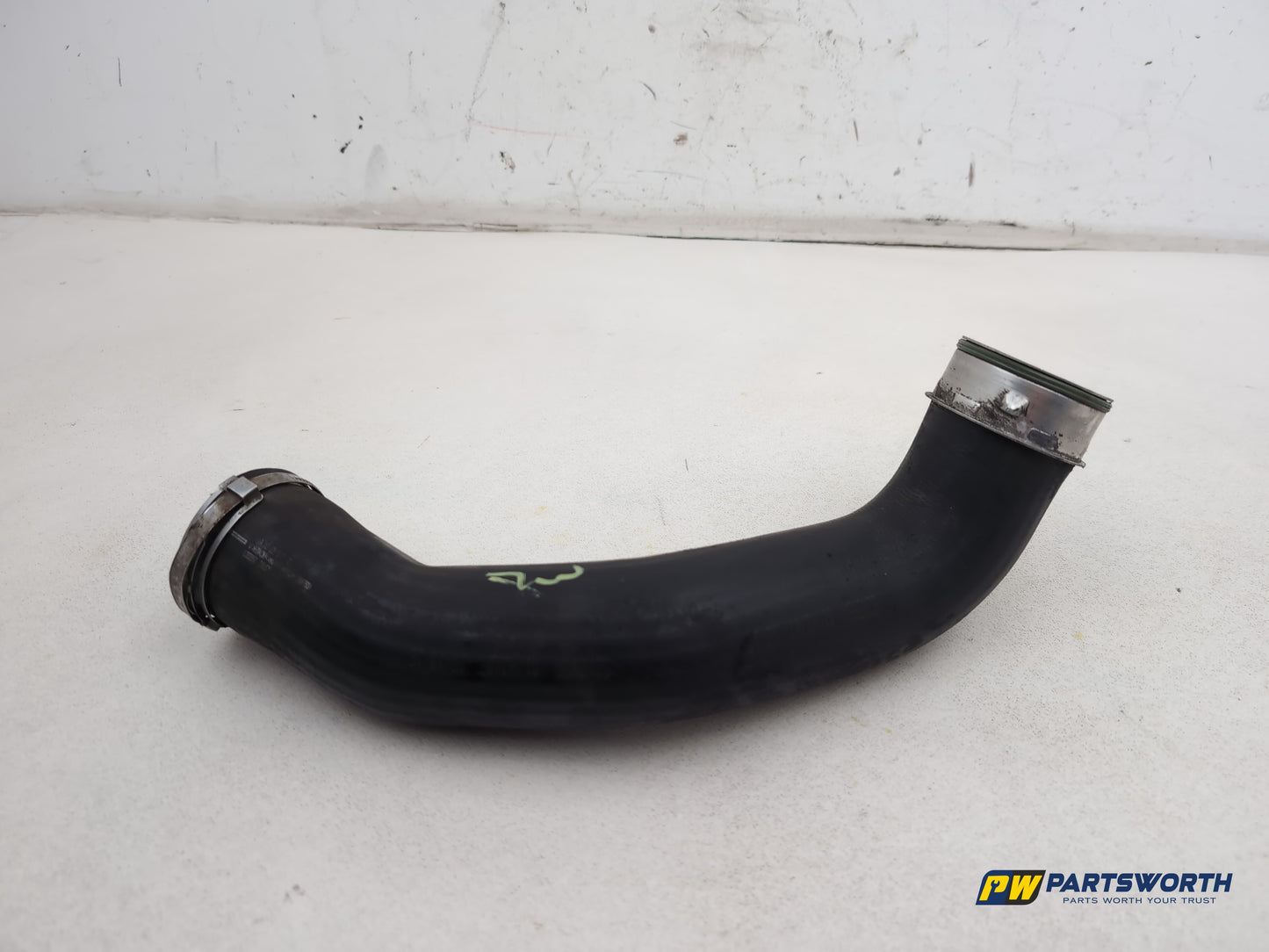 Mercedes R320 R-Class W251 3.0l Diesel Turbo Intercooler Hose Pipe A2515281282 - photo 7