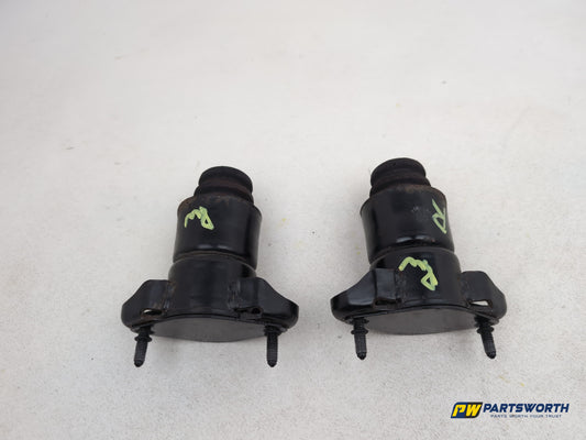 Mercedes R320 R-Class W251 Rear Shock Absorbeer Mounting Brackets Set 2006-2013