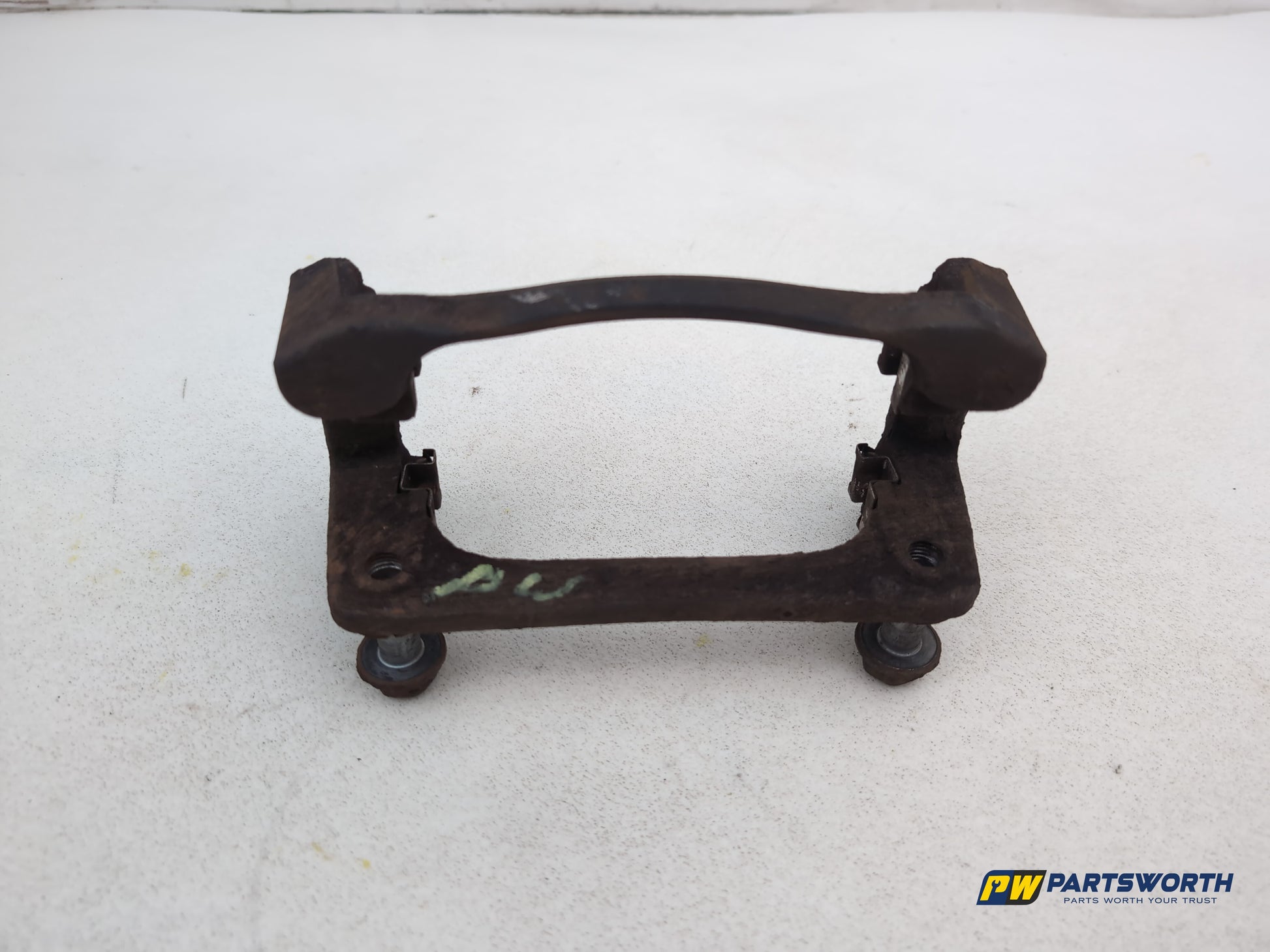 Peugeot 308 Allure Blue Hdi Brake Caliper Front Support Rh Driver Side 2013-2021