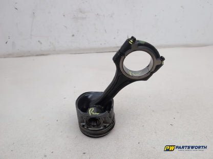Mercedes-Benz B200 B-Class W245 2.0l Diesel Piston With Conrod Om 640.941