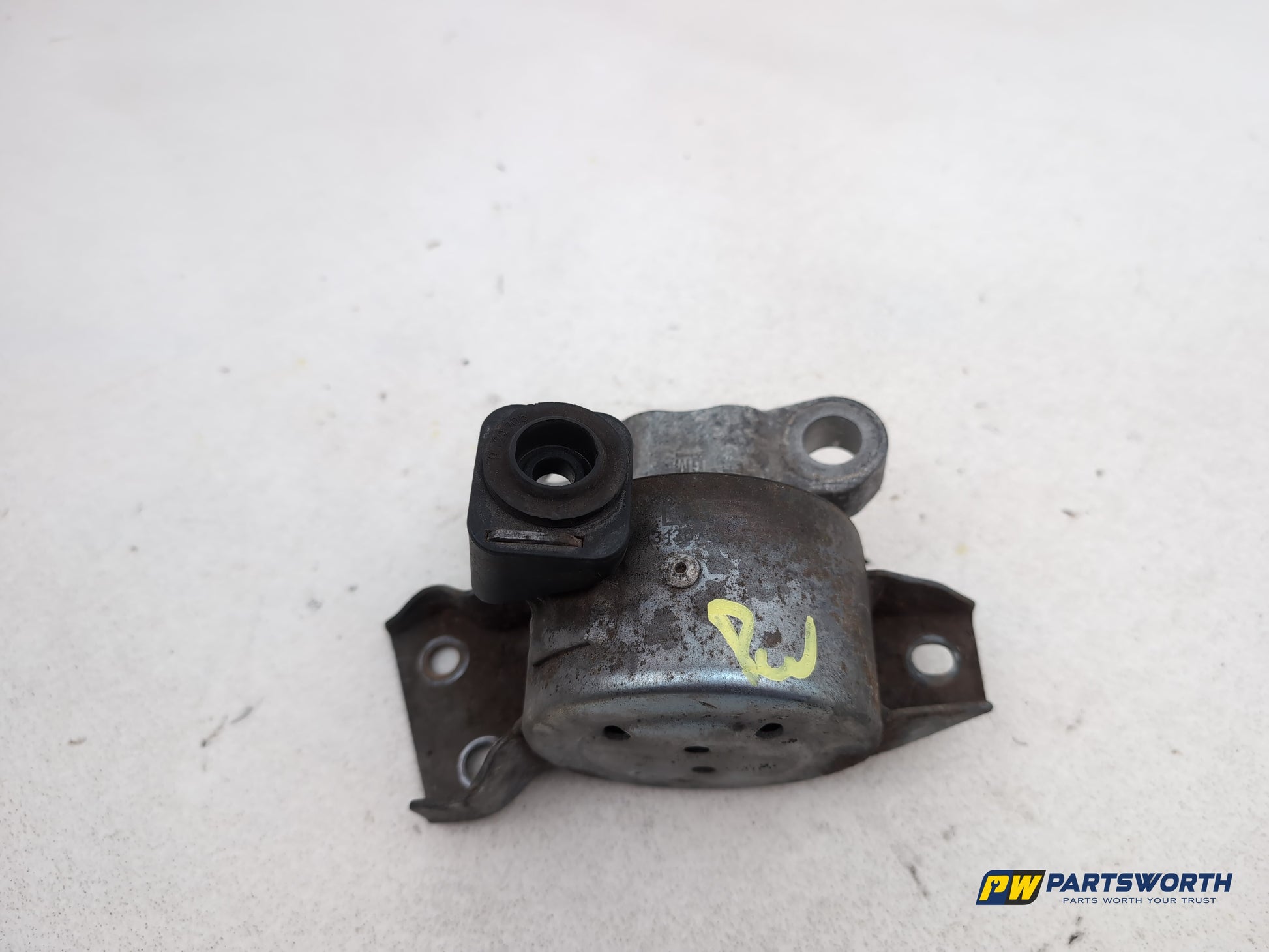 Vauxhall Corsa Se 1.2l Petrol Engine Mounting Rh Driver Side 2006-2014