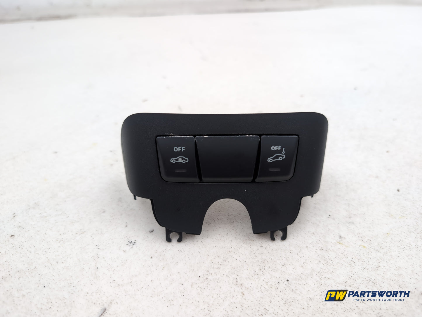 Mercedes-Benz B180 B-Class W246 Alarm Tow Towing Control Switch A1728208710 - photo 7