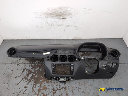 Mercedes-Benz B180 B-Class W246 1.8l Diesel Dashboard 2011-2018