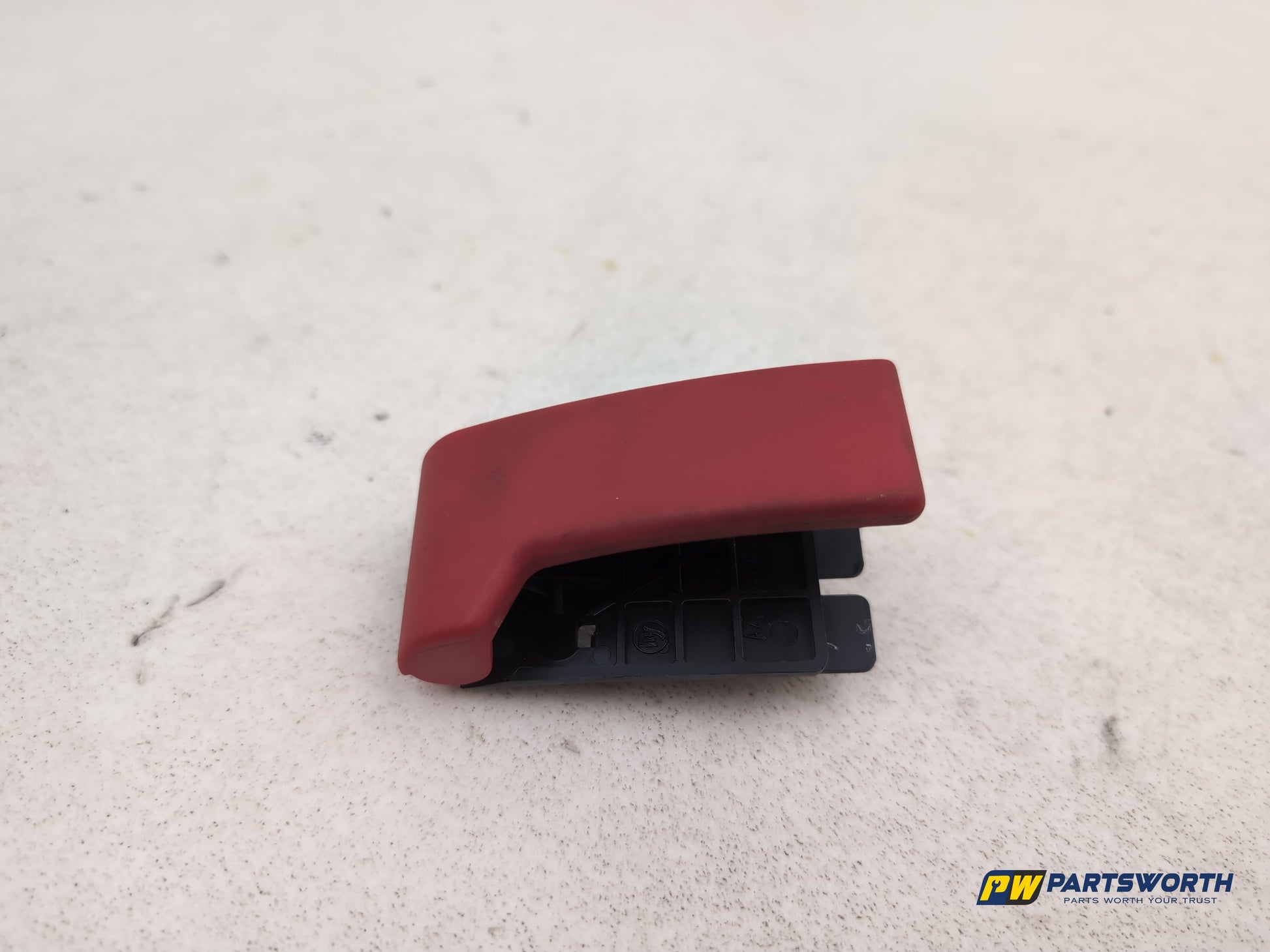 Mercedes-Benz B180 B-Class W246 Bonnet Release Handle A2048800120 2011-2018