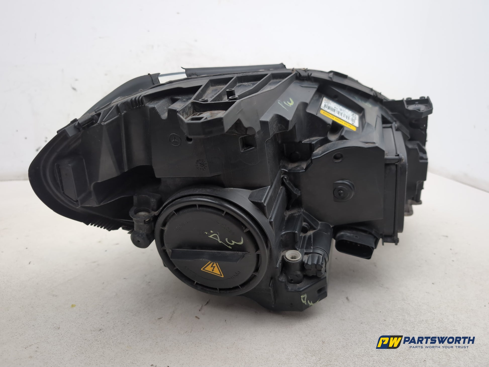 Mercedes-Benz B180 B-Class W246 Xenon Headlamp Lh Passenger Side A2468200339 - photo 7
