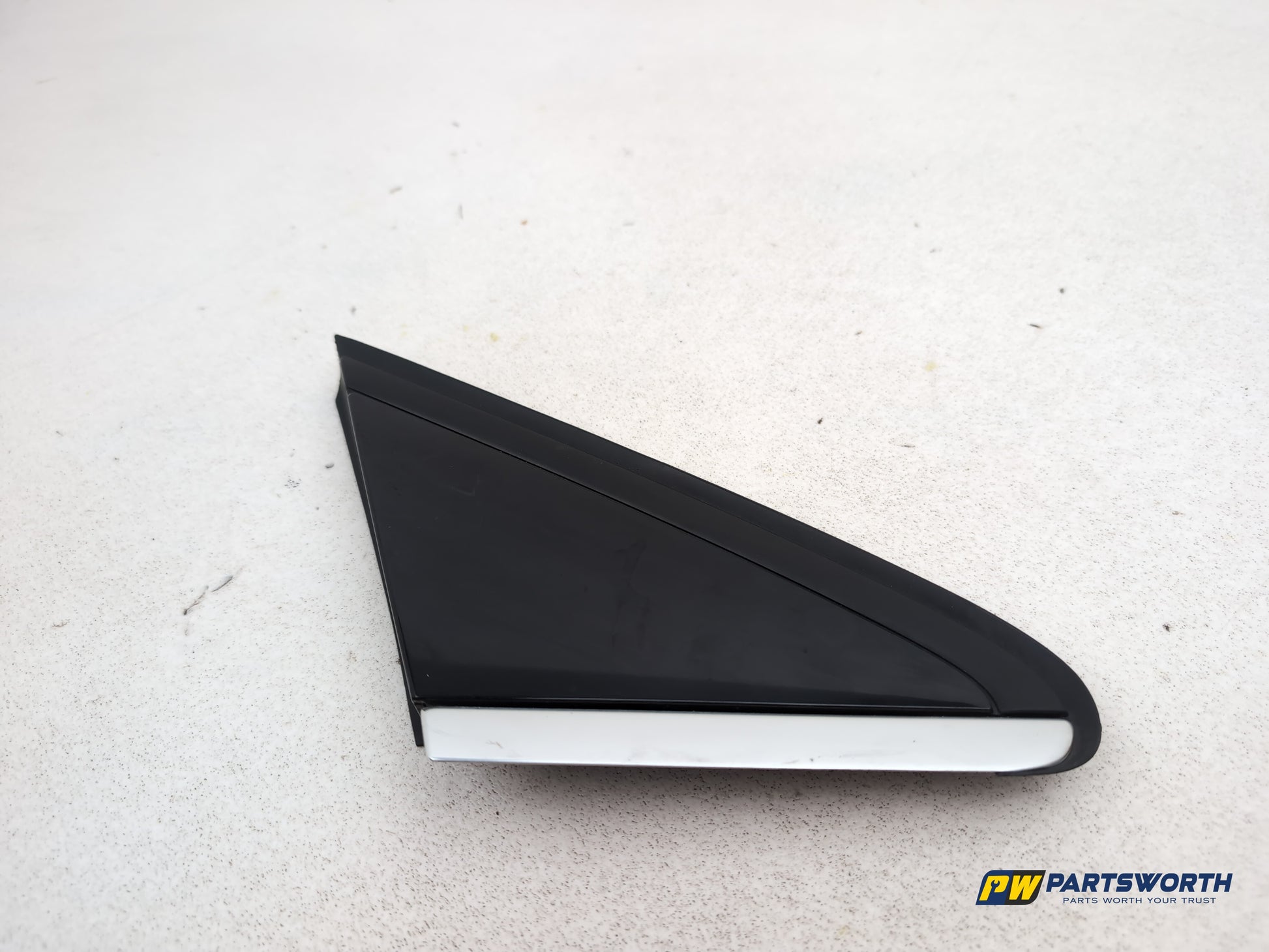Mercedes-Benz B180 B-Class W246 Front Wing Panel Trim Cover Driver A2466900887 - photo 7