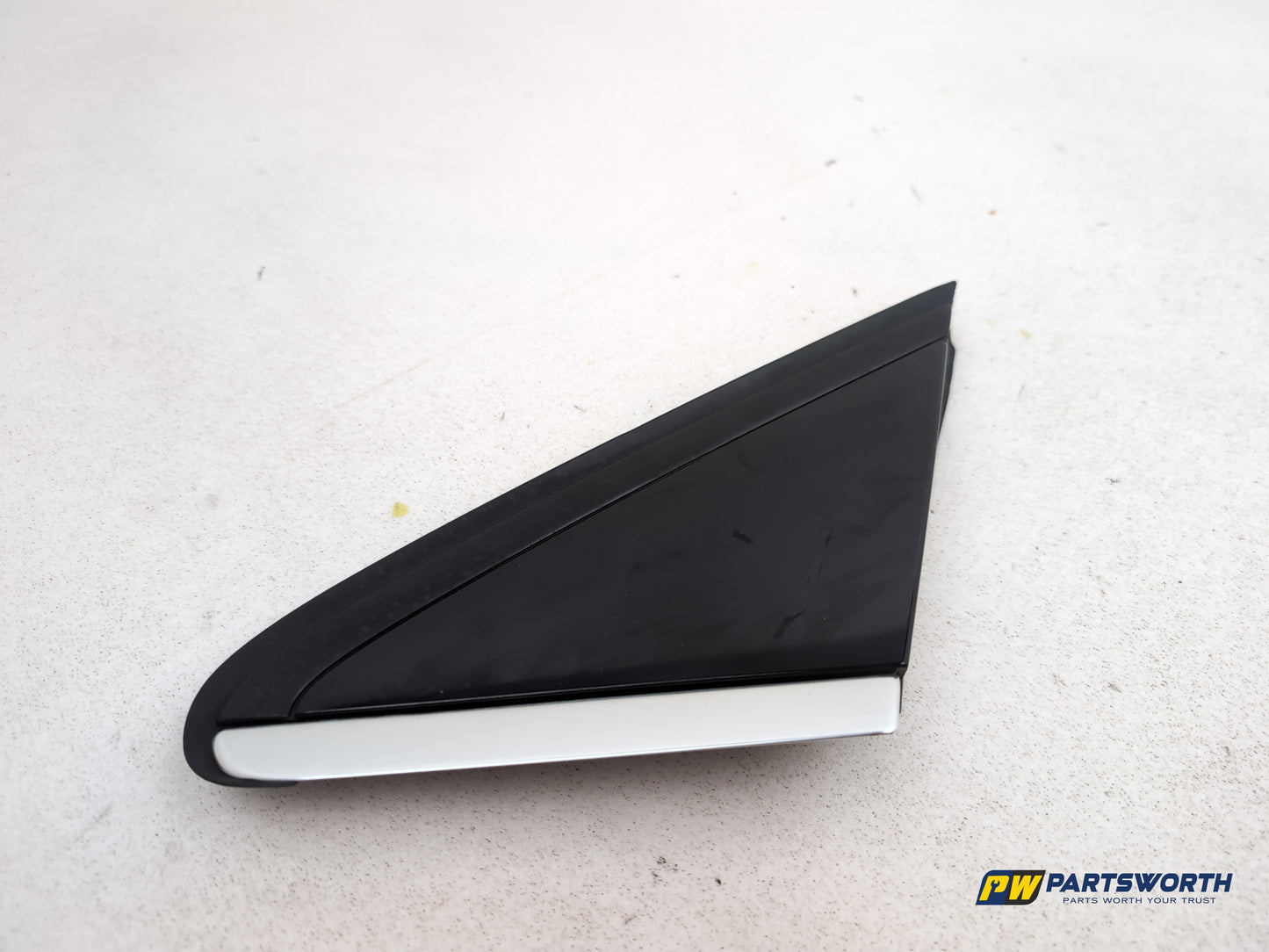 Mercedes-Benz B180 B-Class W246 Front Wing Panel Trim Cover Left A2466900787 - photo 7