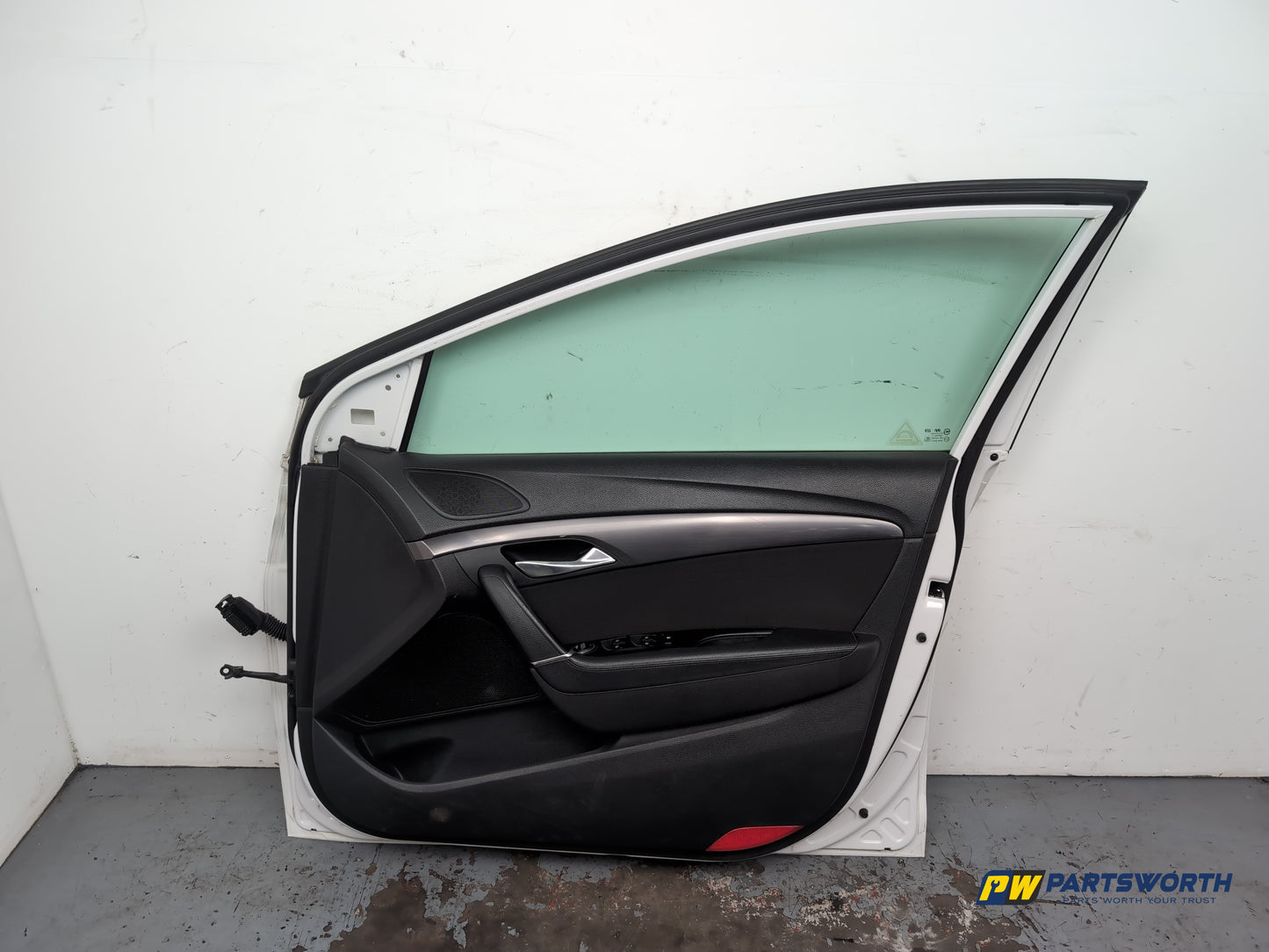 Hyundai I40 Style Estate Door Front Rh Driver Side Creamy White Ncw 2011-2019 - photo 8