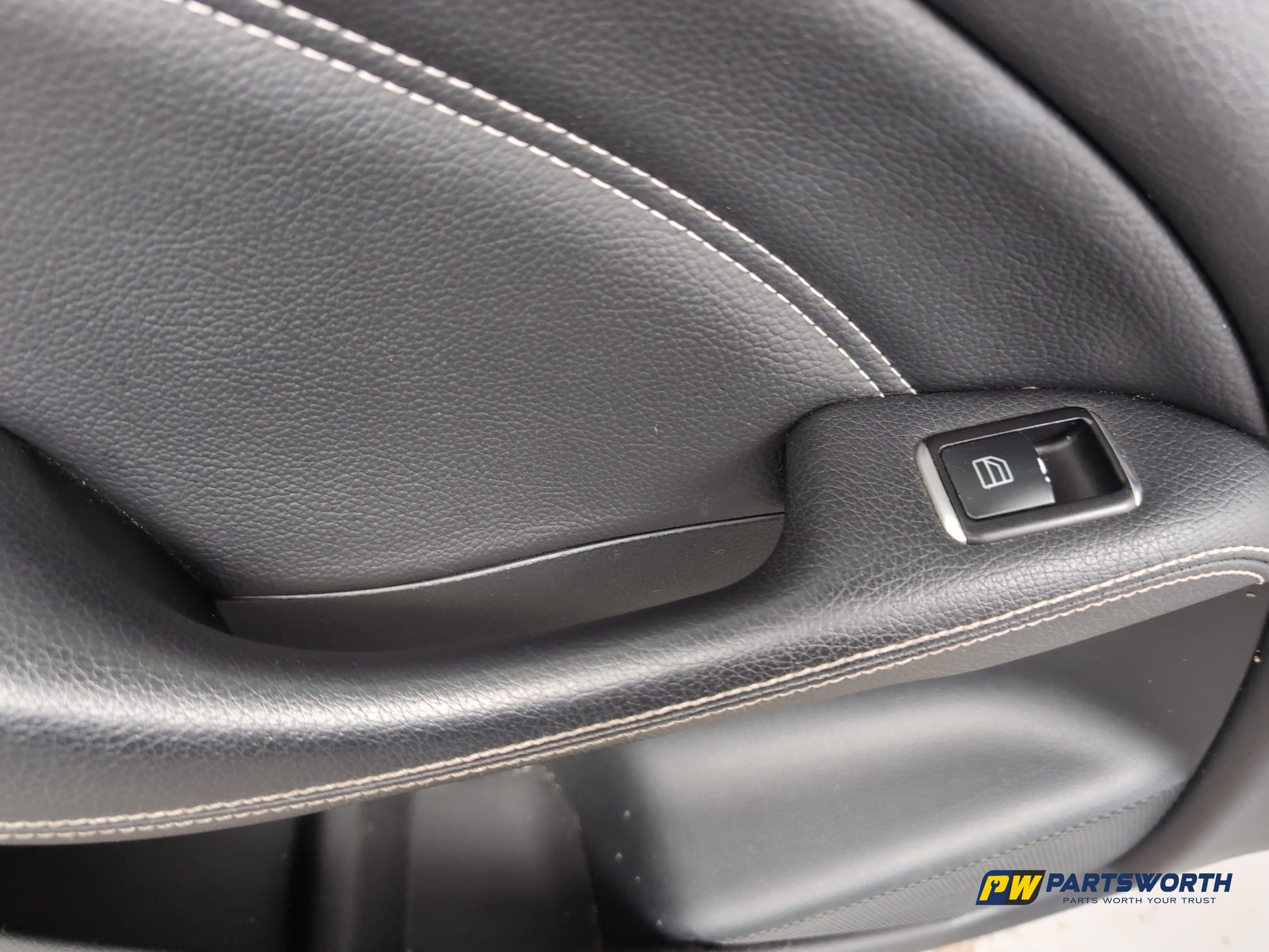 Door Front RH 13