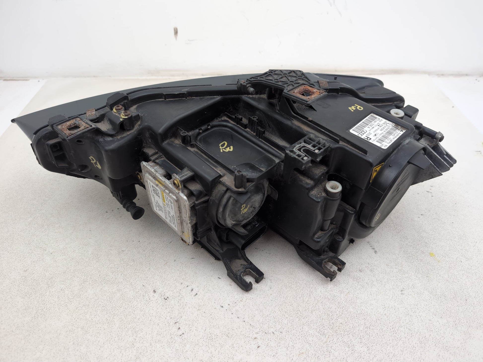 Headlamp RH 9