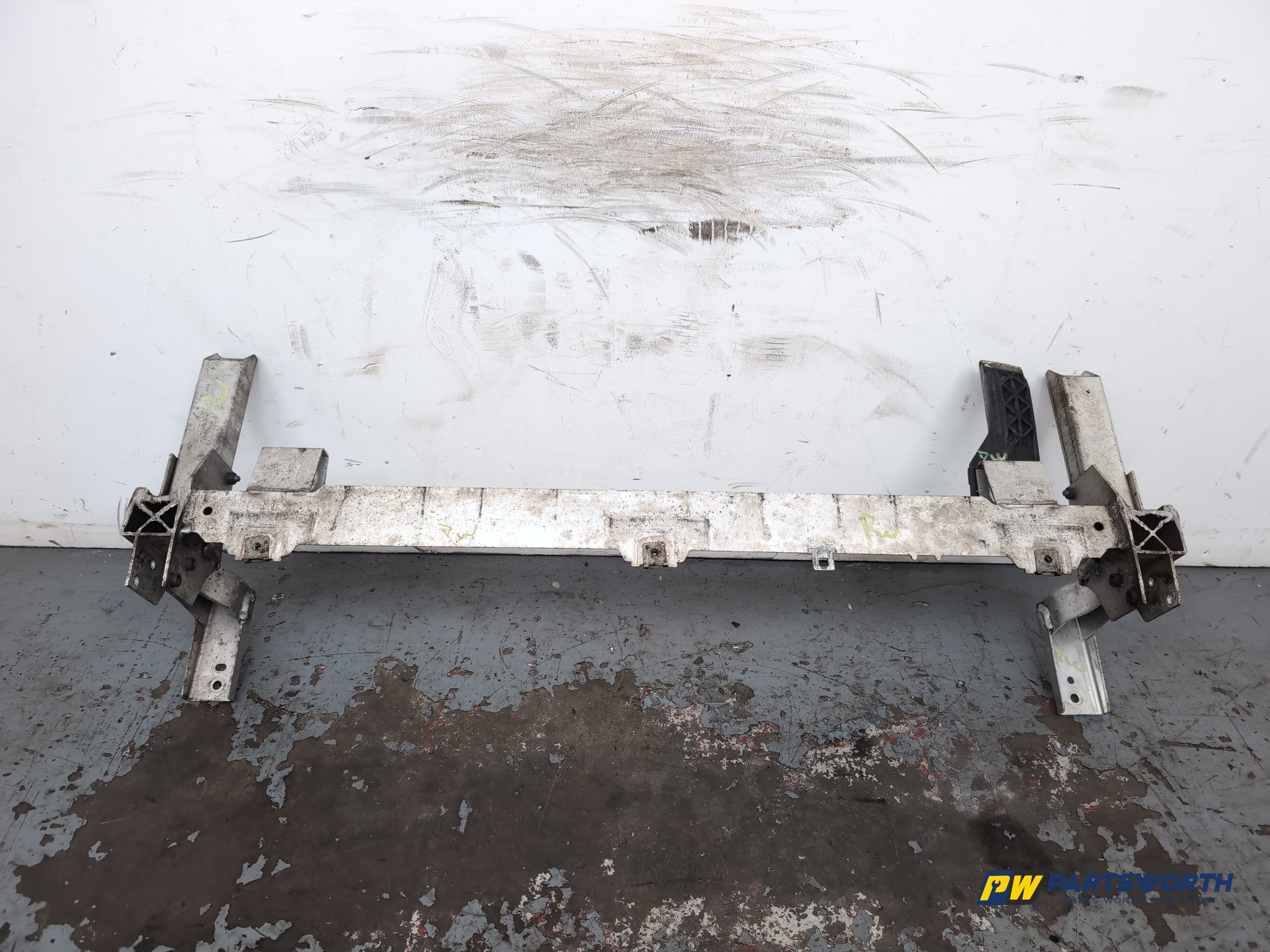 Mercedes-Benz B180 B-Class W246 Radiator Support Lower 2011-2018