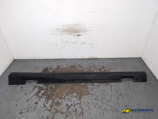 Side Skirt RH 1