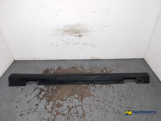 Side Skirt RH 1