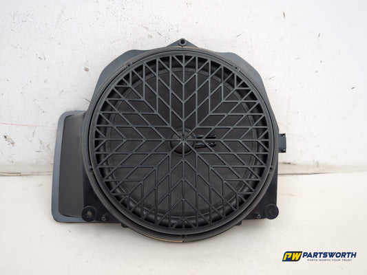 Audi A5 S Line Tdi Quattro Rear Centre Subwoofer Speaker 8t0035412 2007-2016