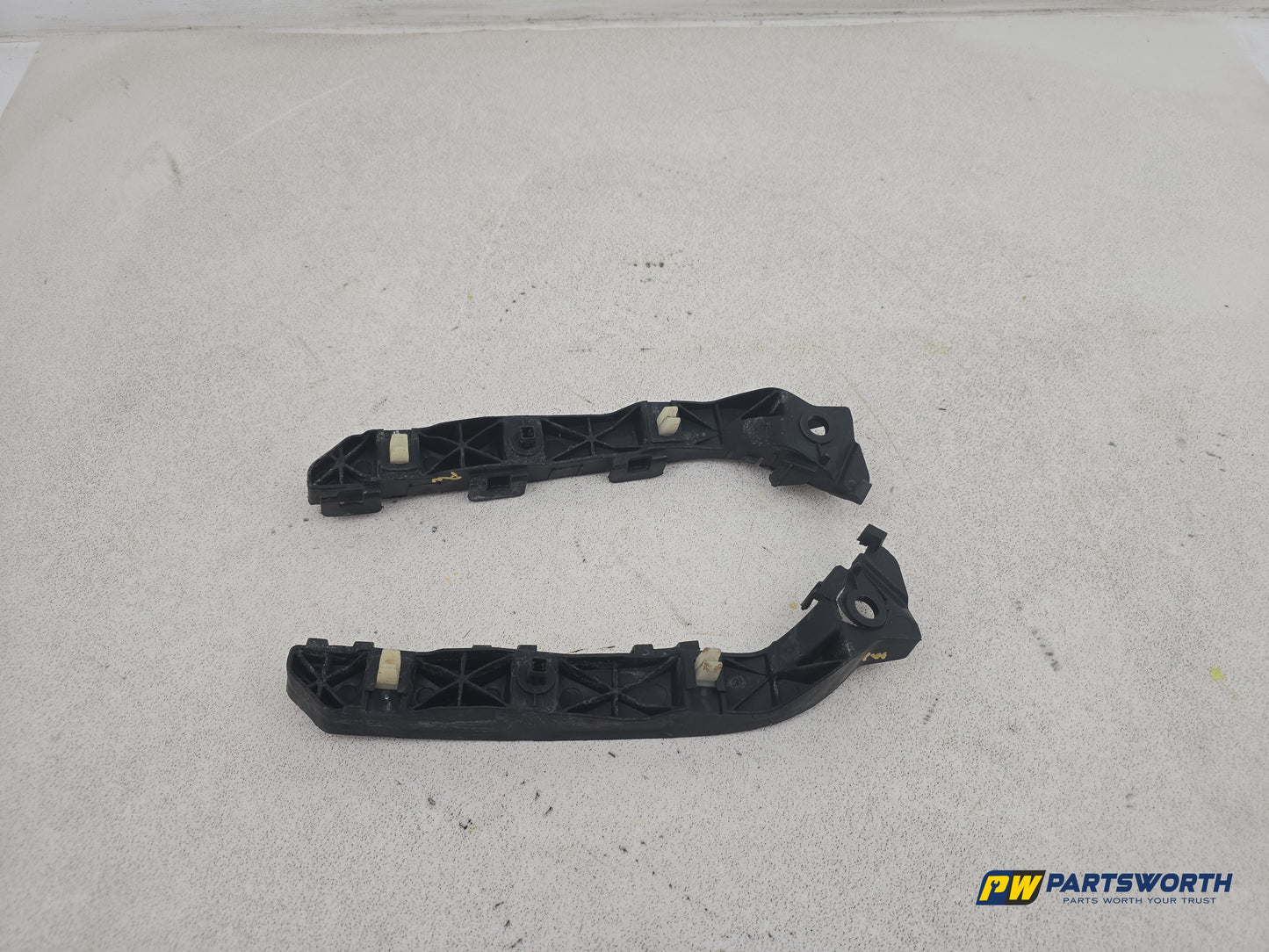 Hyundai I40 Style Blue Drive Front Bumper Bracket Left Right Pair 865153z000