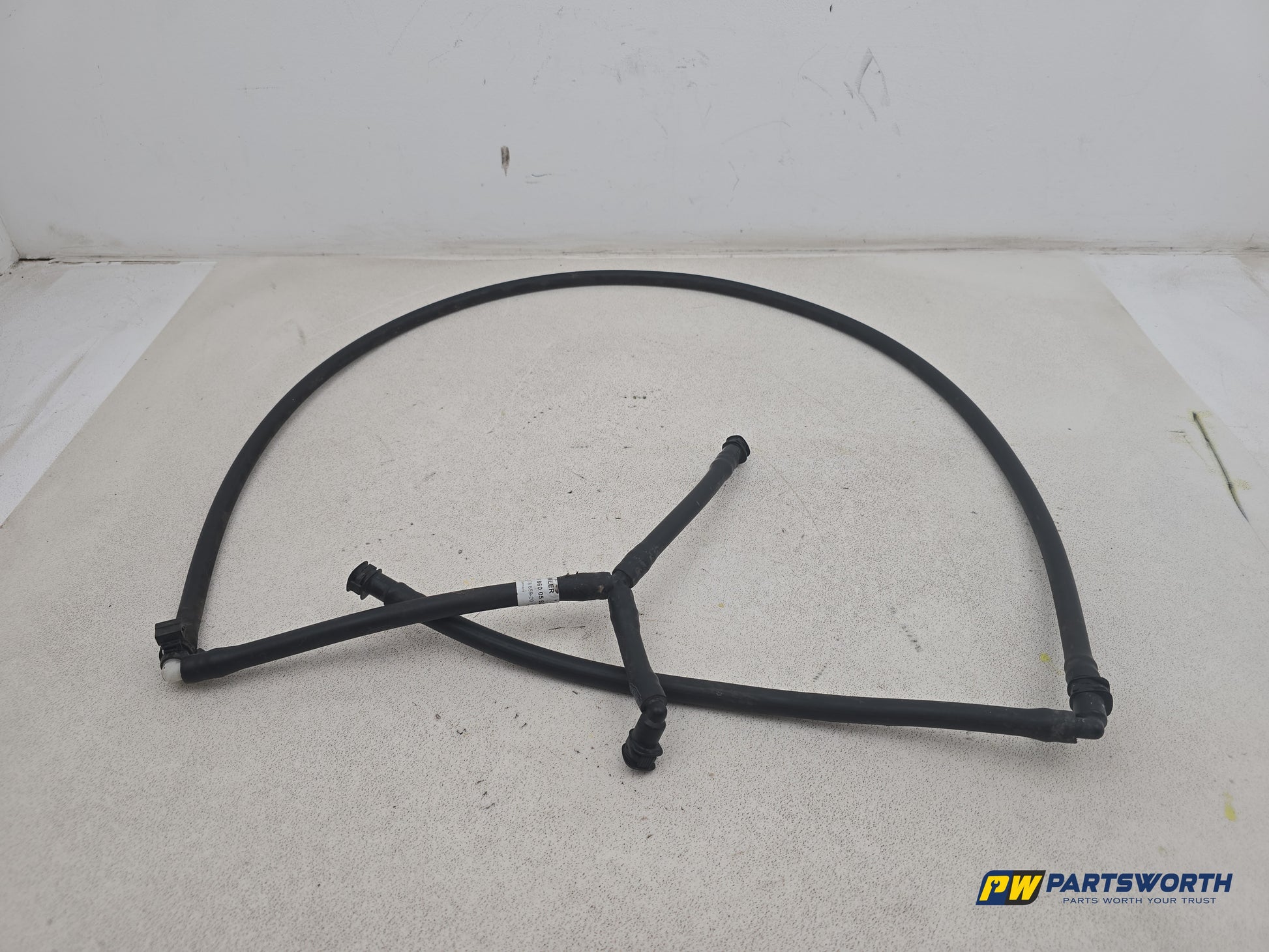 Mercedes-Benz B180 B-Class W246 Headlight Washer Nozzle Hose Pipe A2468600592 - photo 3
