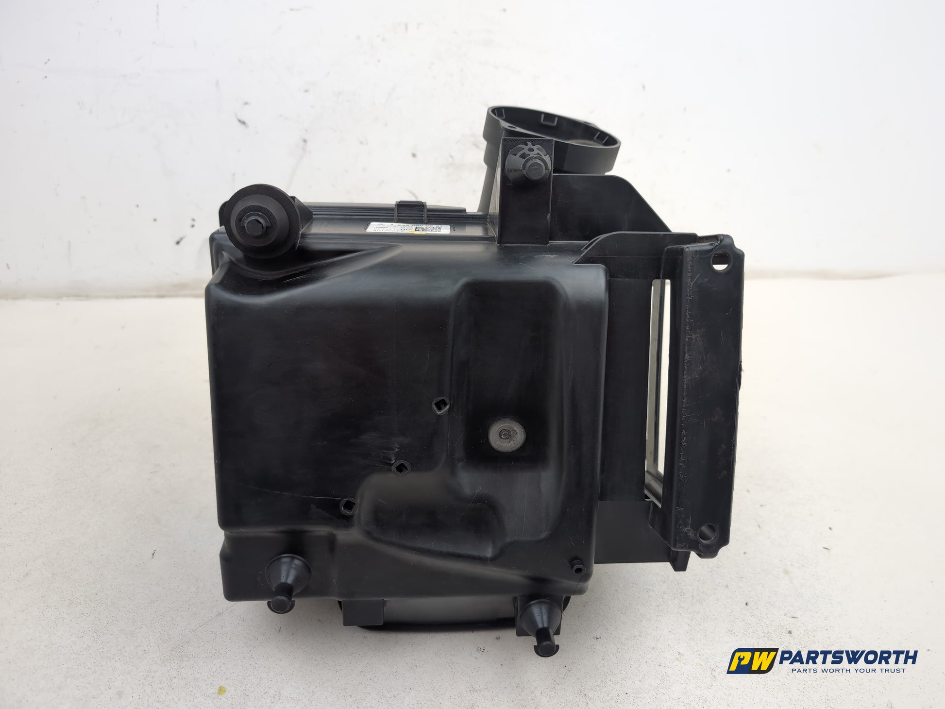 Mercedes-Benz B180 B-Class W246 1.8l Diesel Air Filter Housing A6450900001 - photo 7