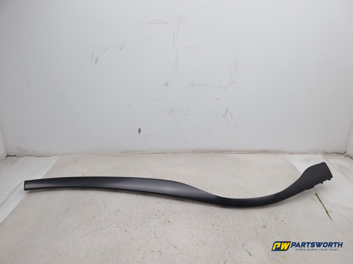 Hyundai I40 Style Blue Drive Chrome Dashboard Trim Passenger Side U09f383810
