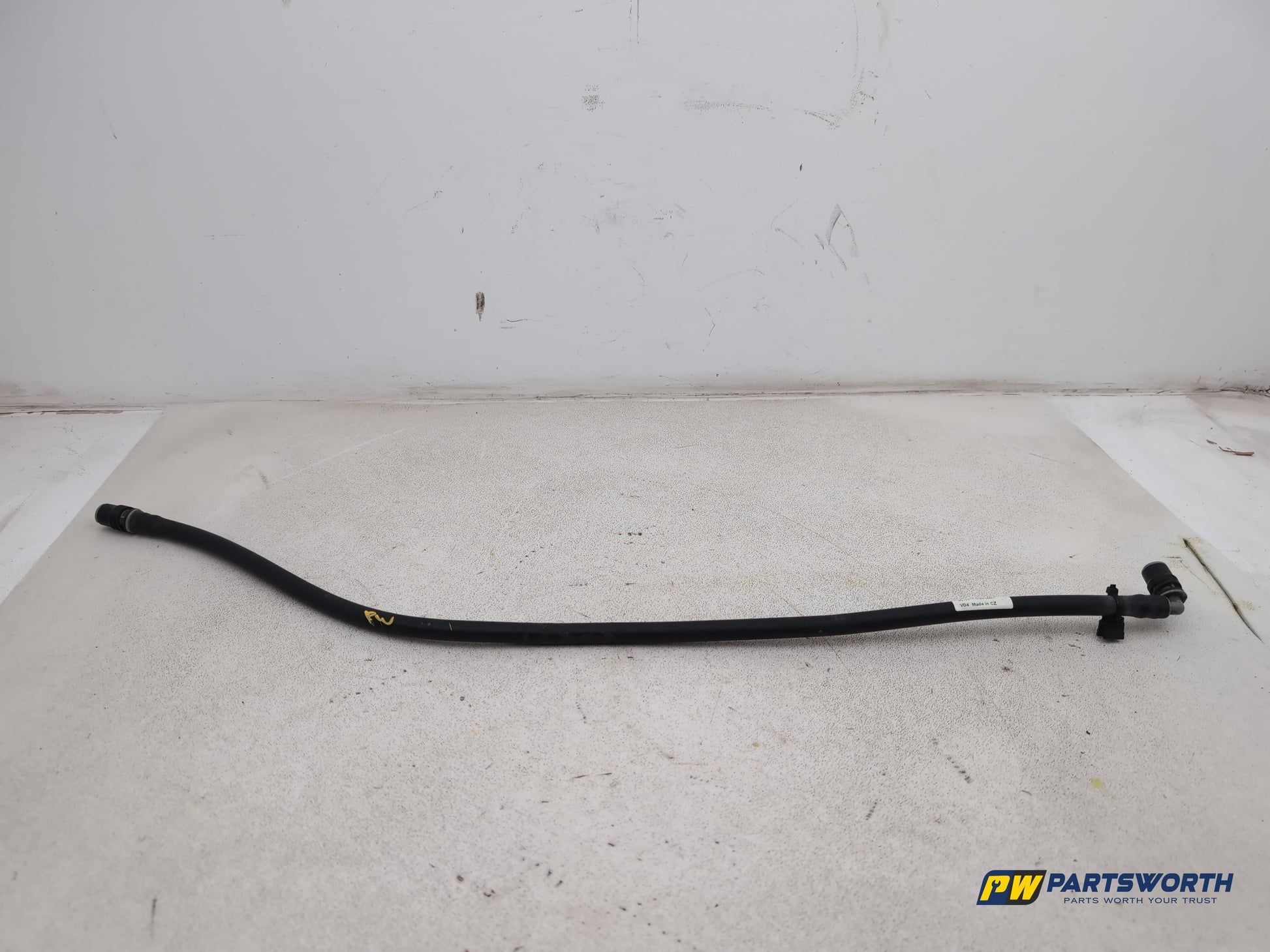 Audi A5 S Line Tdi Front Bumper Headlight Washer Nozzle Line Pipe 8t0955667d