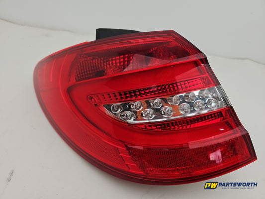 Mercedes-Benz B180 B-Class W246 Lamp Assembly Rear Lh Passenger A2468200564