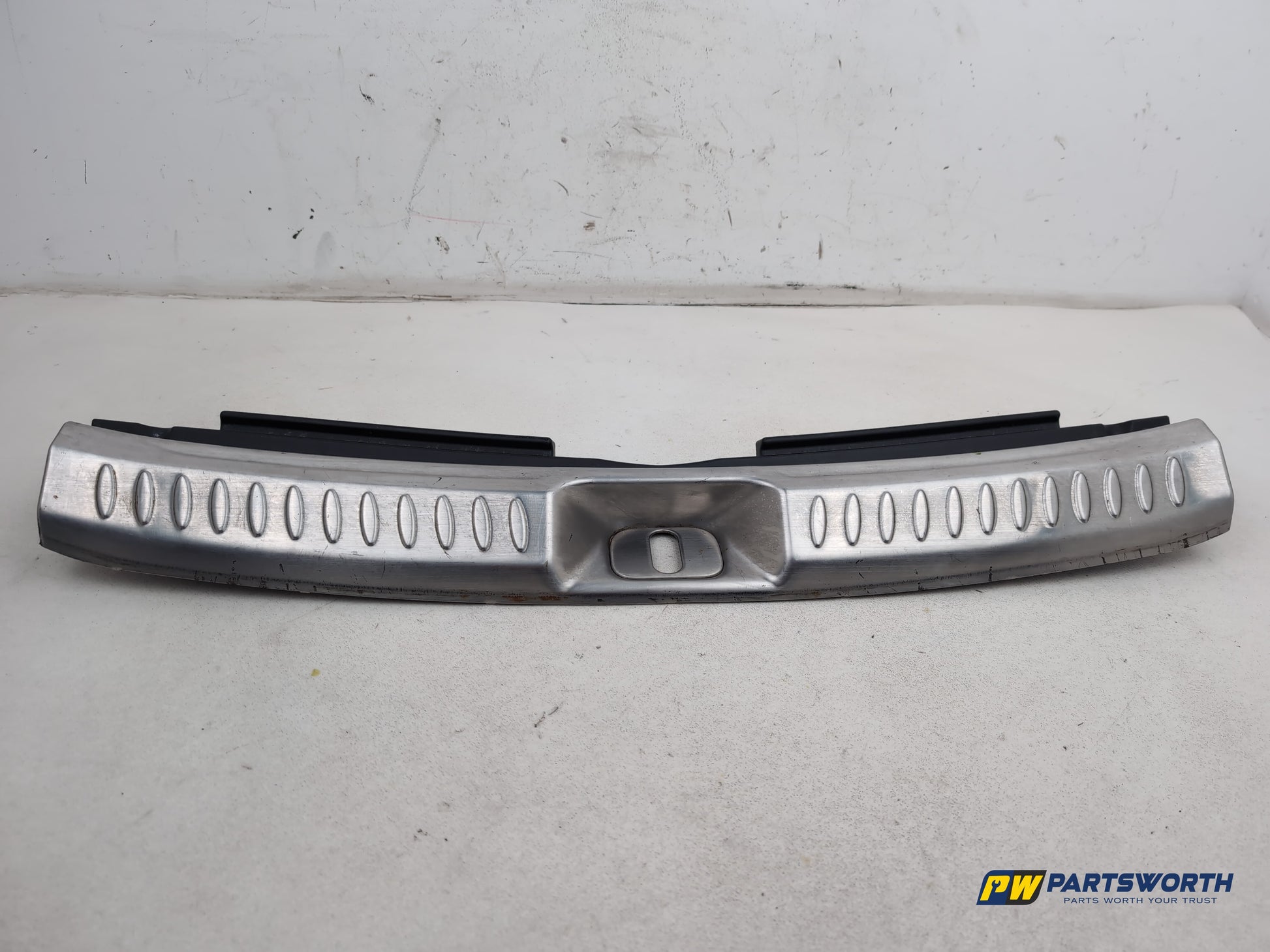 Hyundai I40 Style Blue Drive Boot Trim Bottom Lid Cover Panel 857703z000