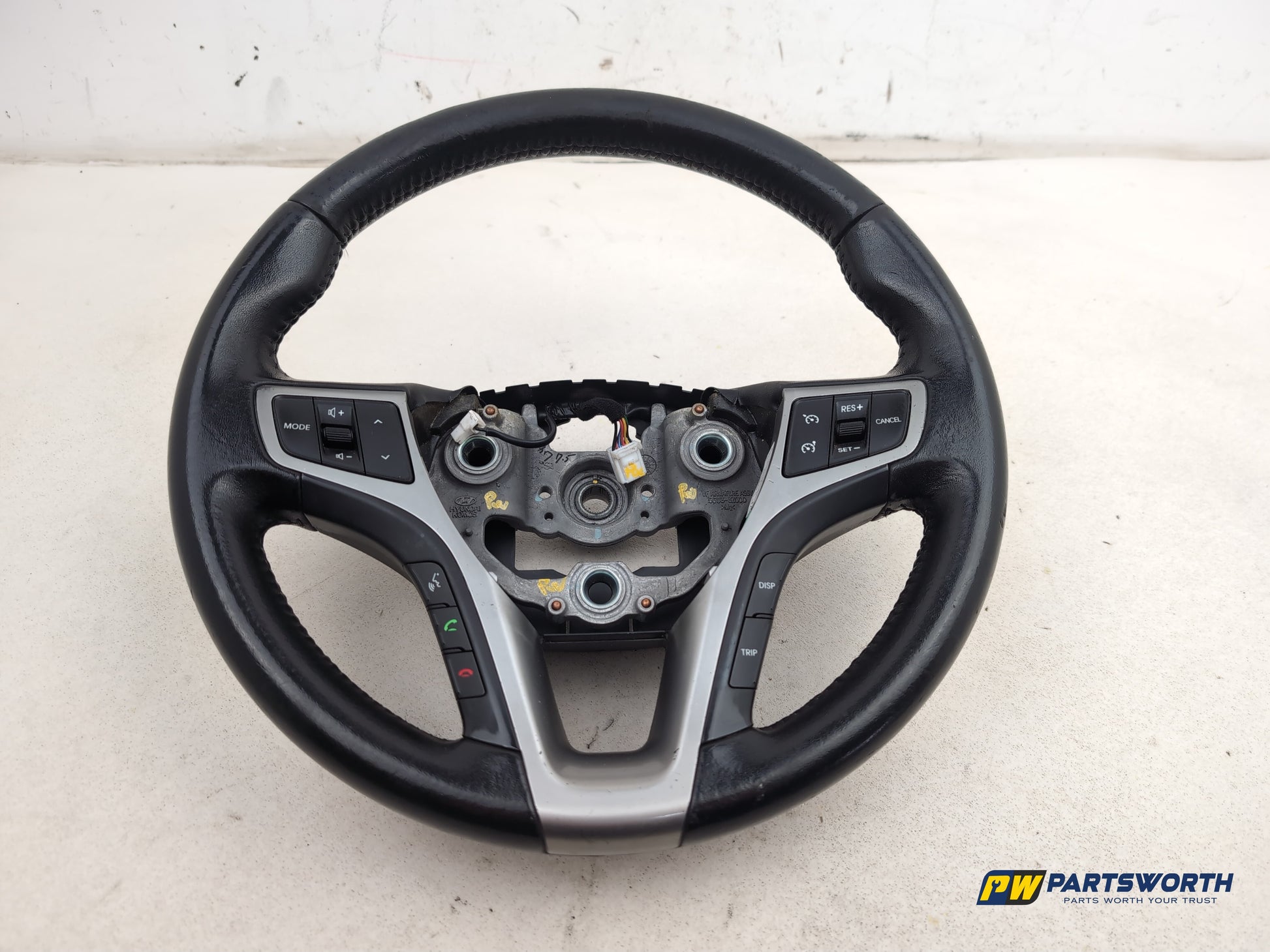 Hyundai I40 Style Blue Drive Crdi Multifunction Steering Wheel 561003z232ry