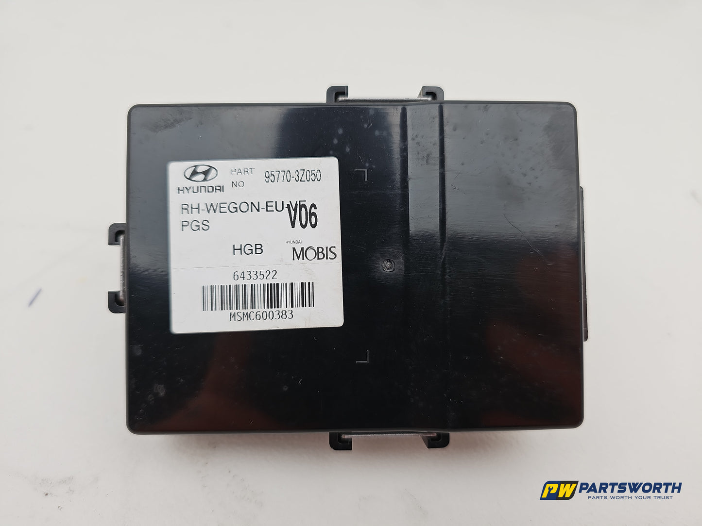 Hyundai I40 Style Blue Drive Parking Distance Pdc Control Module Unit 957703z050 - photo 3