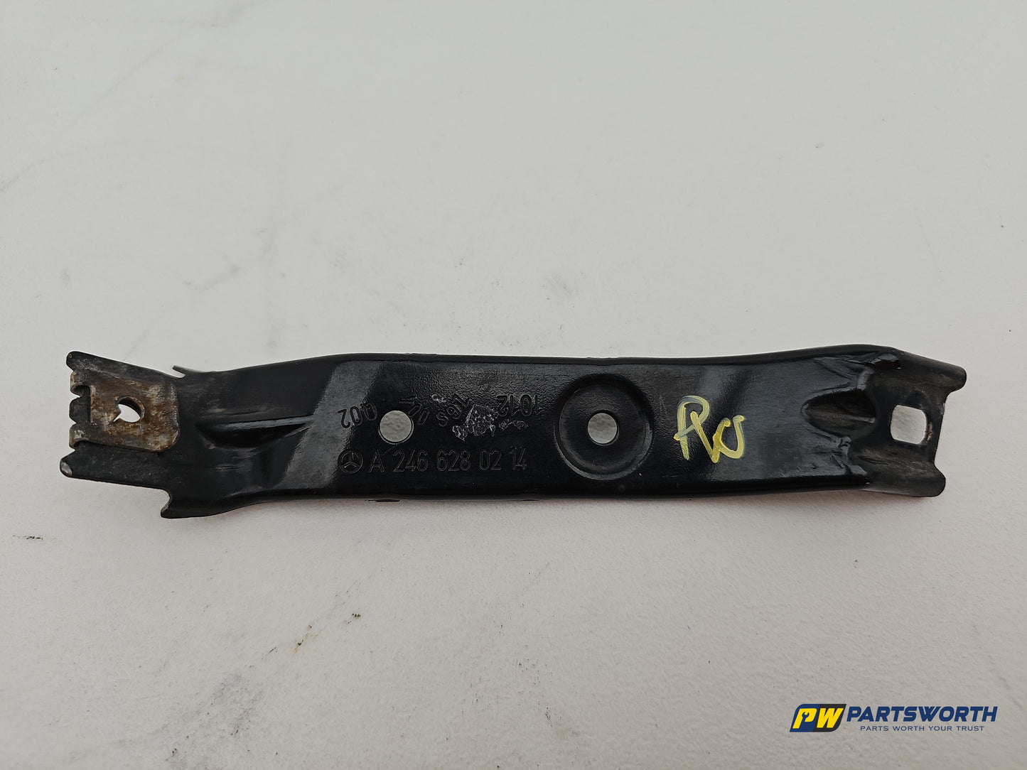 Mercedes-Benz B180 B-Class W246 Front Right Fender Bracket A2466280214 2011-2015