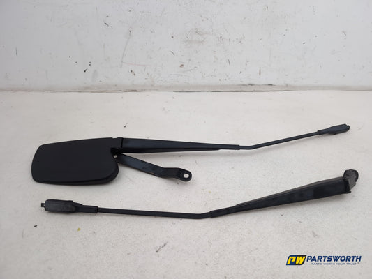 Wiper Front Arm 1