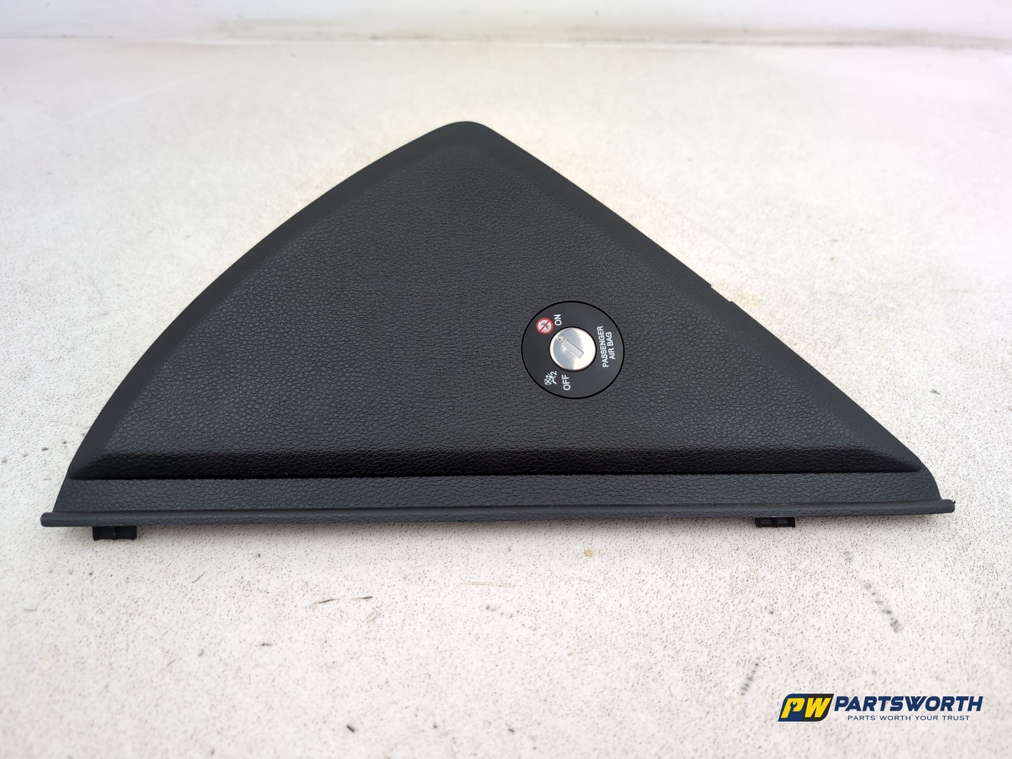 Hyundai I40 Style Blue Drive Crdi Dashboard End Trim Cover 847283z000 2011-2019