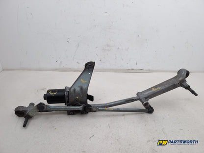 Mercedes-Benz B180 B-Class W246 Front Wiper Motor With Linkage A2468200140